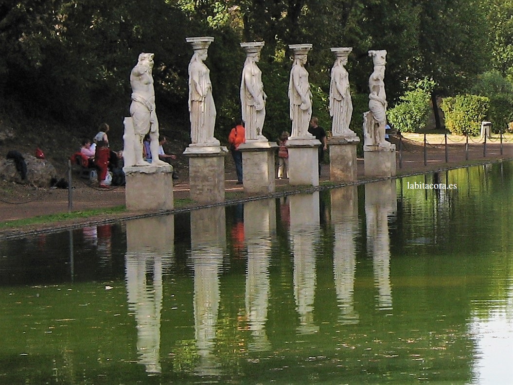 El Canopo de Villa Adriana en Tívoli, a las afueras de Roma. Italia