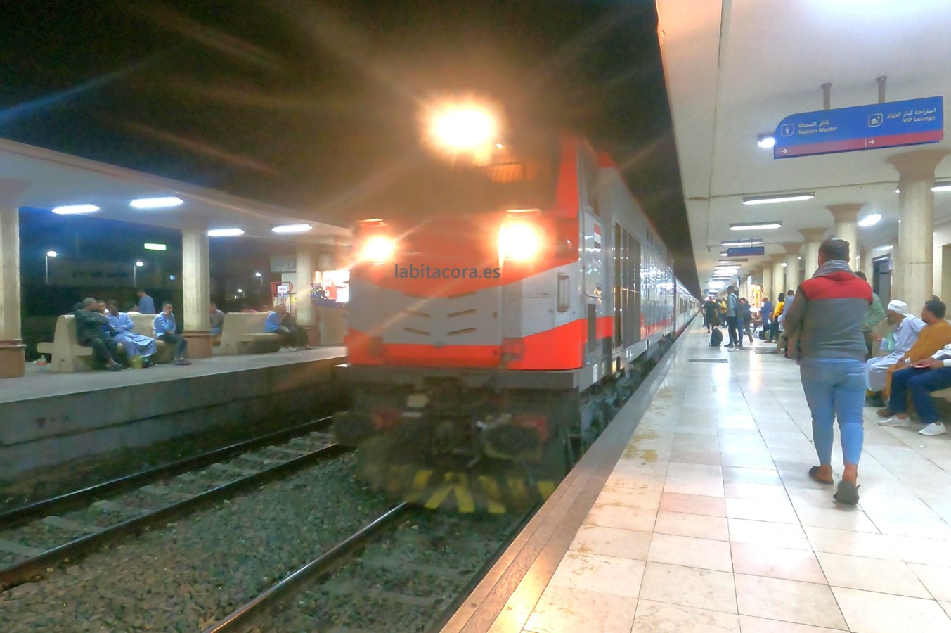 El tren nocturno de Luxor a Guiza. Egipto.