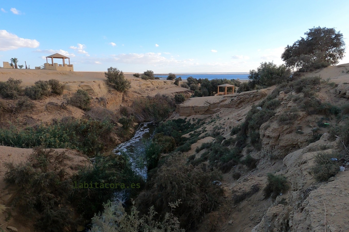 En las cascadas de Wadi El Rayan en El Fayum. Egipto