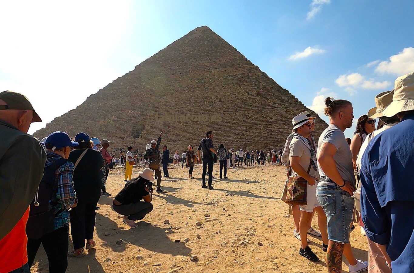 la Pirámide de Keops en Guiza, El Cairo.