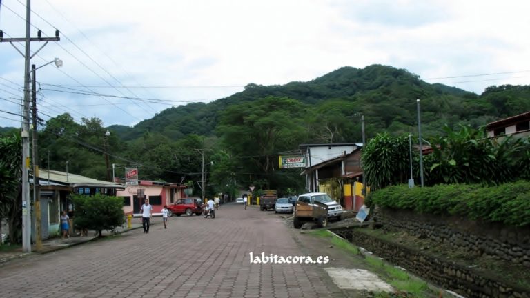 Pueblo cerca de Santa Elena