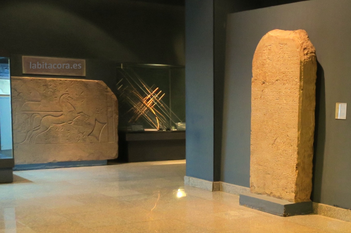 La estela del faraón Kamose en el museo de Lúxor. Egipto.