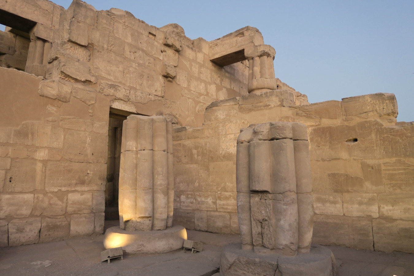 El santuario de Amenhotep III en el templo de Lúxor. Egipto.