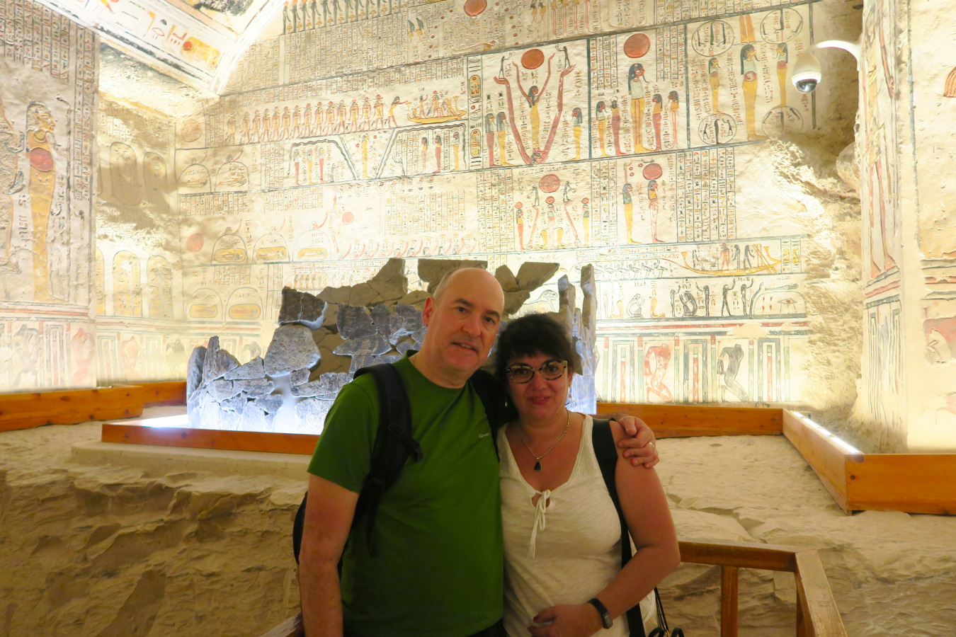 ose y yo en La cámara funeraria de Ramsés V/VI o KV9 en el valle de los Reyes en Luxor.